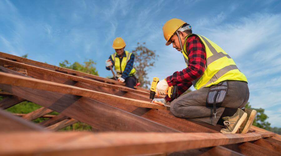 Professional Flat Roofing Installation services in Cedar, MI
